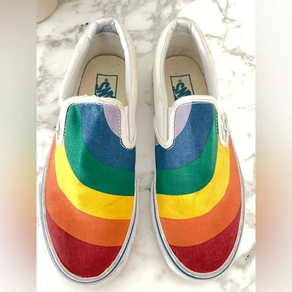 Vans Slip On Rainbow‎ Sneakers Womens Size 7.5 White Retro - Picture 2 of 9